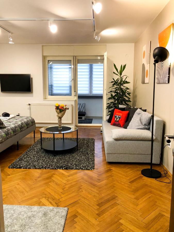 Promo - Flora Apartment Novi Sad Exterior foto