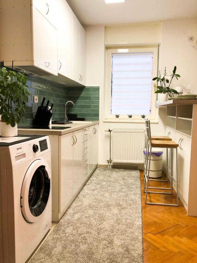 Promo - Flora Apartment Novi Sad Exterior foto